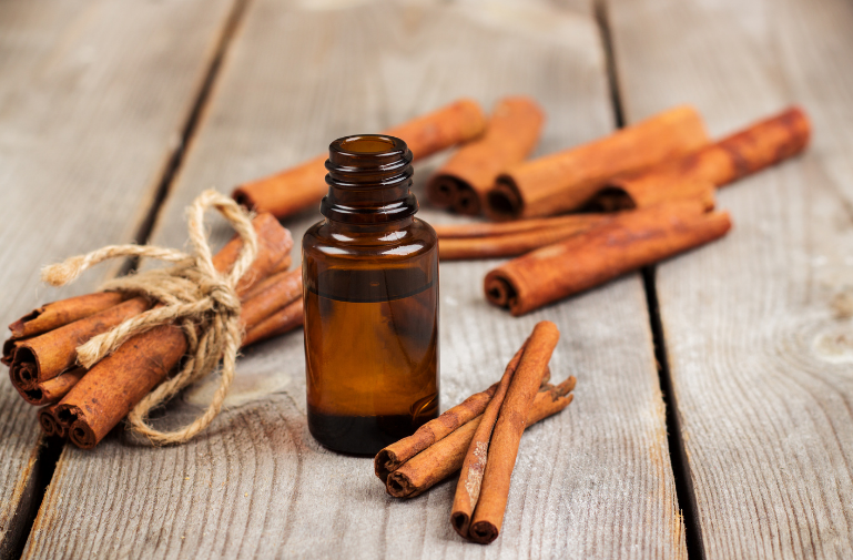 How To Use Essential Oils to Boost Productivity